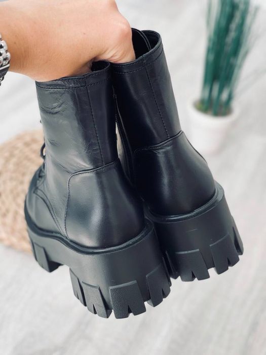 Черевики 38 зимові жіночі шкіряні.Зимние женские ботинки