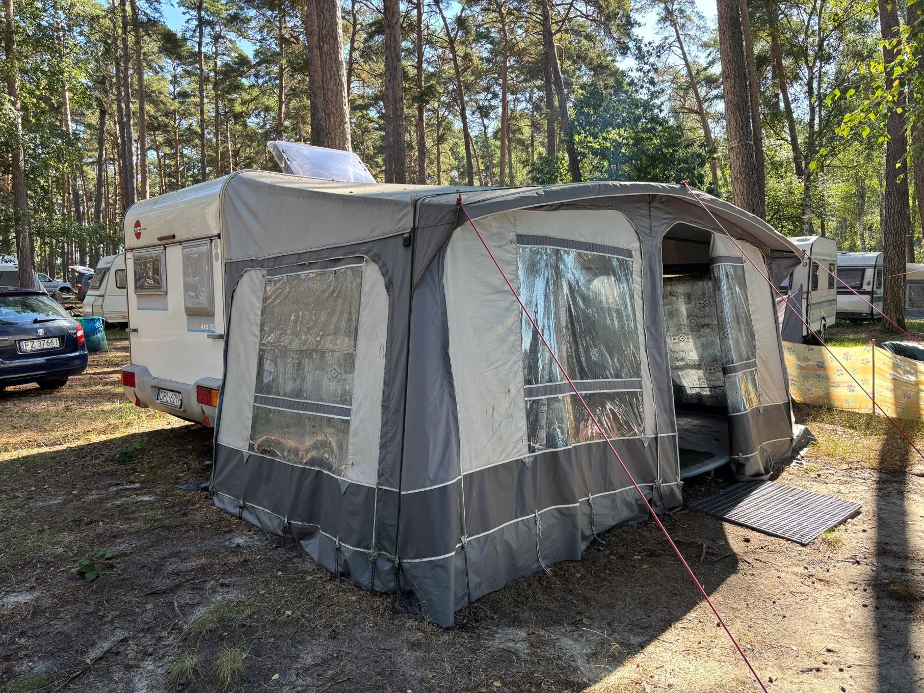 Burstner 415TL Studio Esprit 1200kg DMC WC Truma Mover klimatyzacja  Ciepła woda prysznic ogrzewanie lodówka kuchenka panel solarny