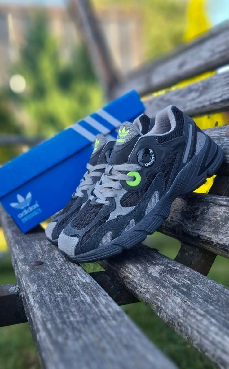 Кросівки чоловічі Adidas Astir