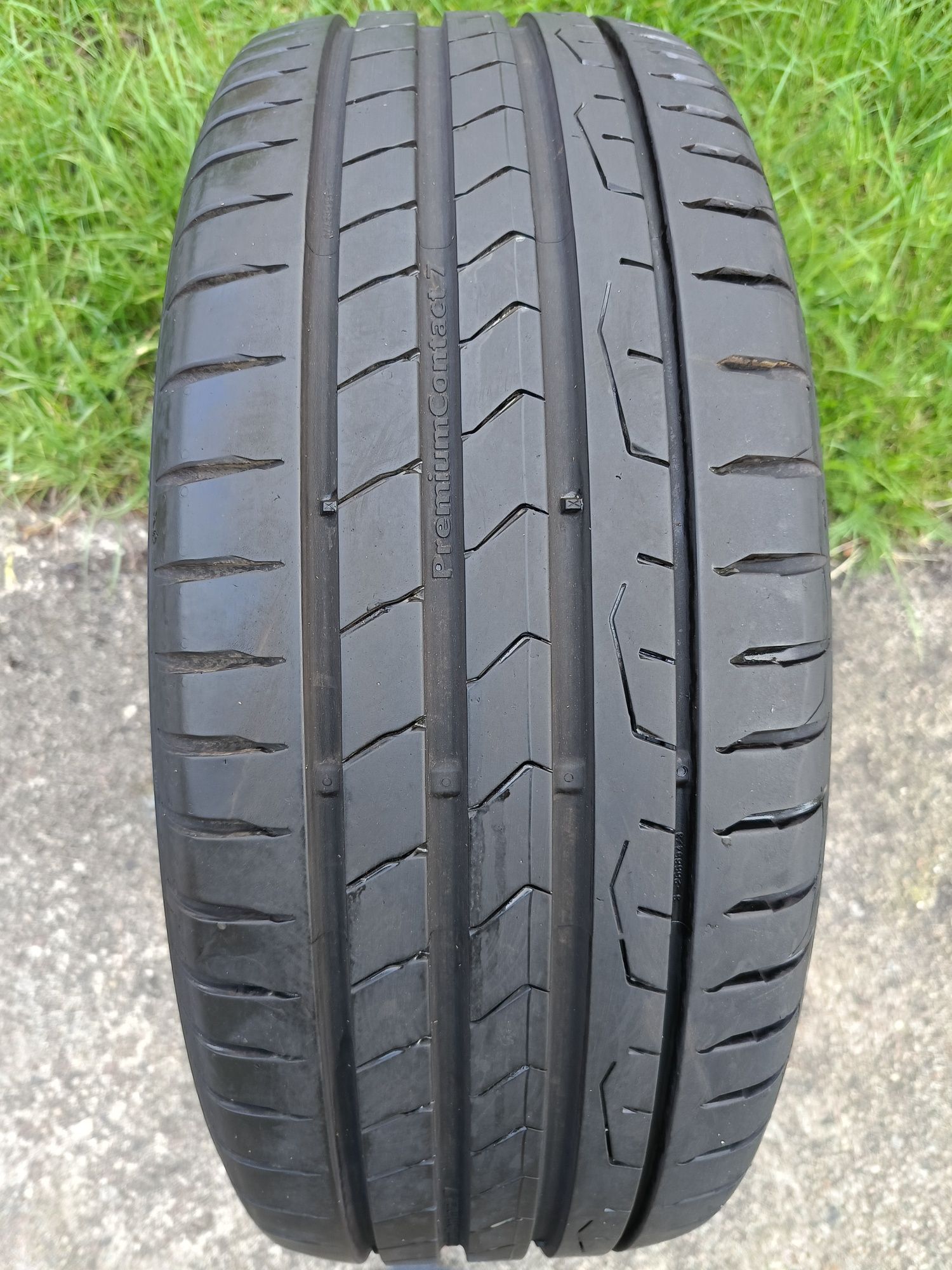 1szt Continental Premium Contact 7 215/55/17 98W XL 7,5mm 2023rok