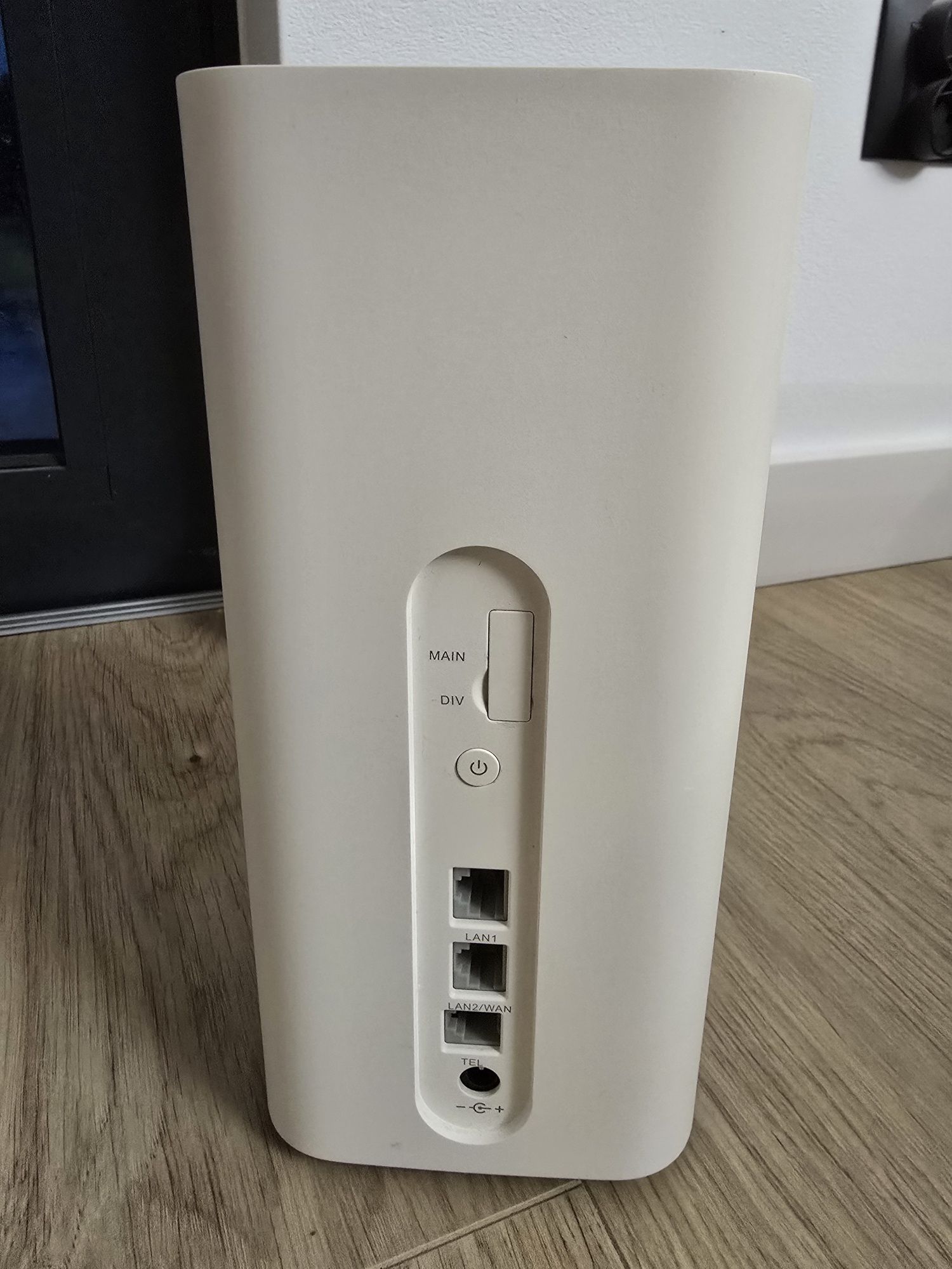 Huawei Router B818 - 263 4G LTE usb ultra ruter modem