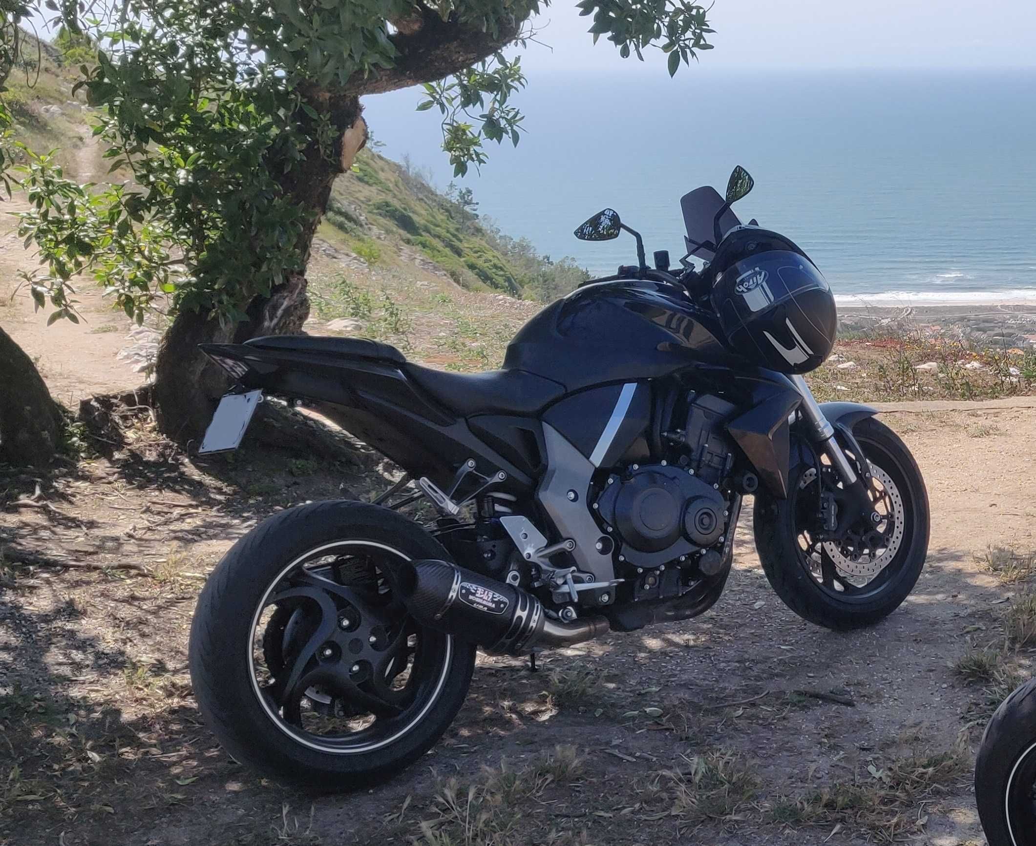 Honda Cb1000r Impecável