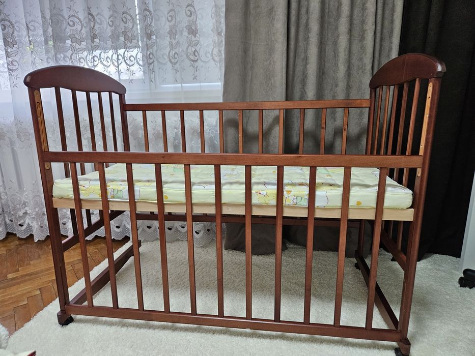 Дитяче ліжко-колиска (гойдалка) з матрацом