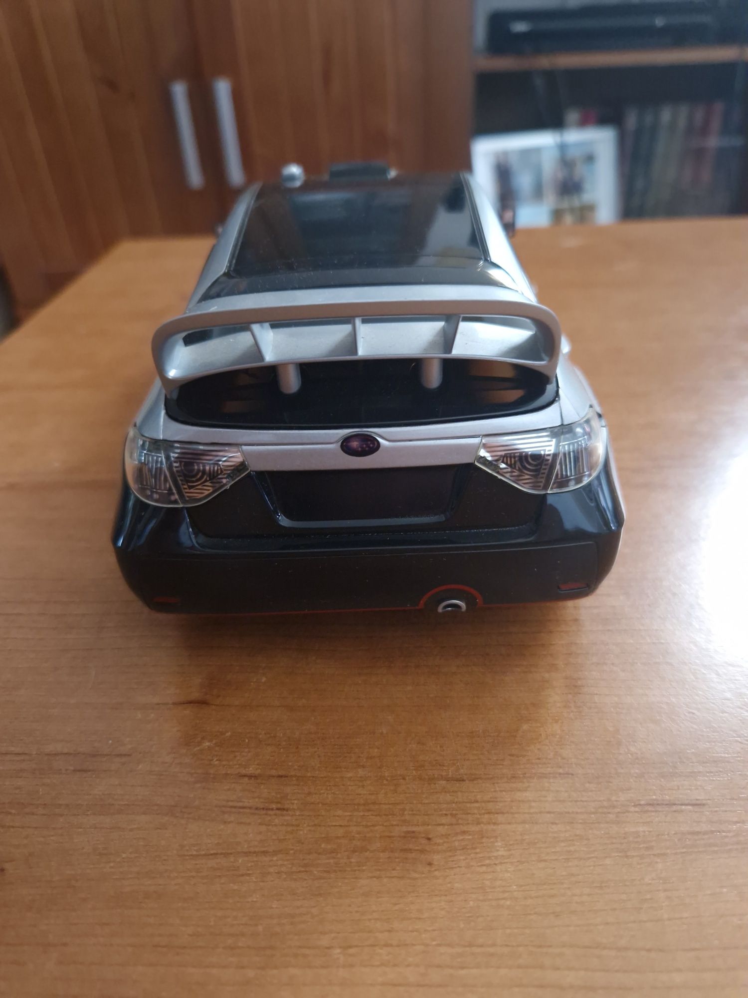 Subaru Impreza FF4 telecomandado NIKKO