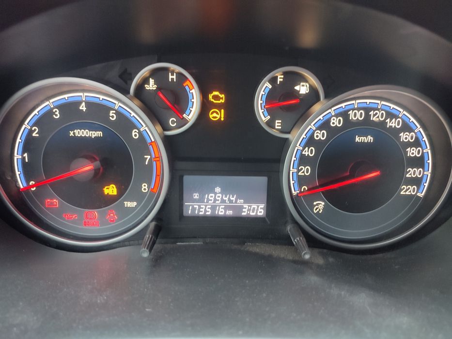 Продам Suzuki 2013г