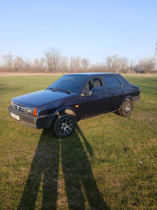 Продаю Ваз 21099