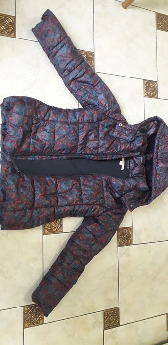 Фирменная куртка для девочки Esprit