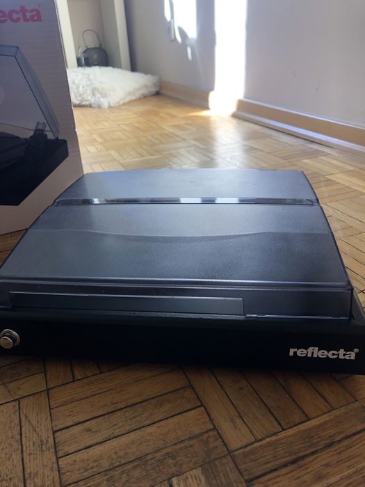 Gramofon reflecta