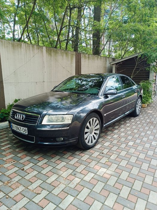 Audi A8 2003 рік 4.2 TDI Quattro