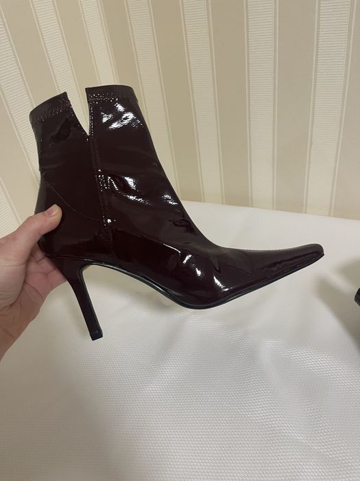 Ботильйони в трендовому кольорі 37р