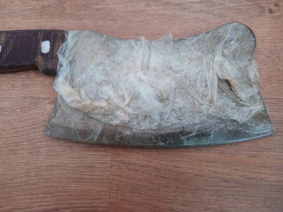 Стариный  топорик  ручной  работы.