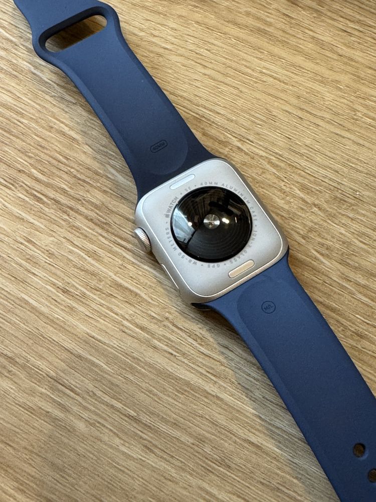 Годинник Apple Watch SE 2nd gen 40mm Як Новий