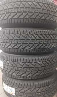 Шини зимові Kormoran Snow 215/60 R16 99H XL