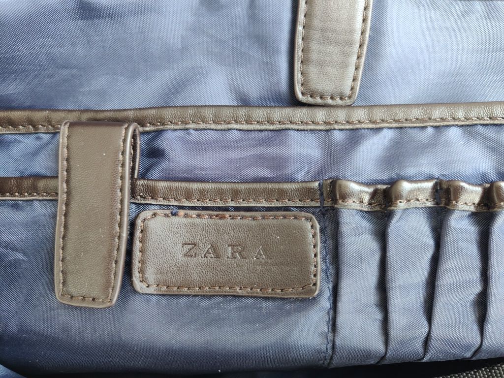 Сумка через плечо Zara.