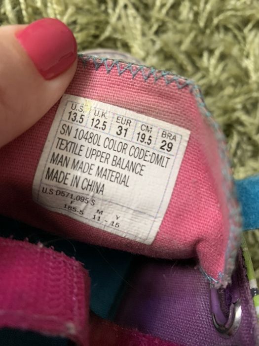 Детские светящиеся кеды/кроссовки на девочку “SKECHERS”