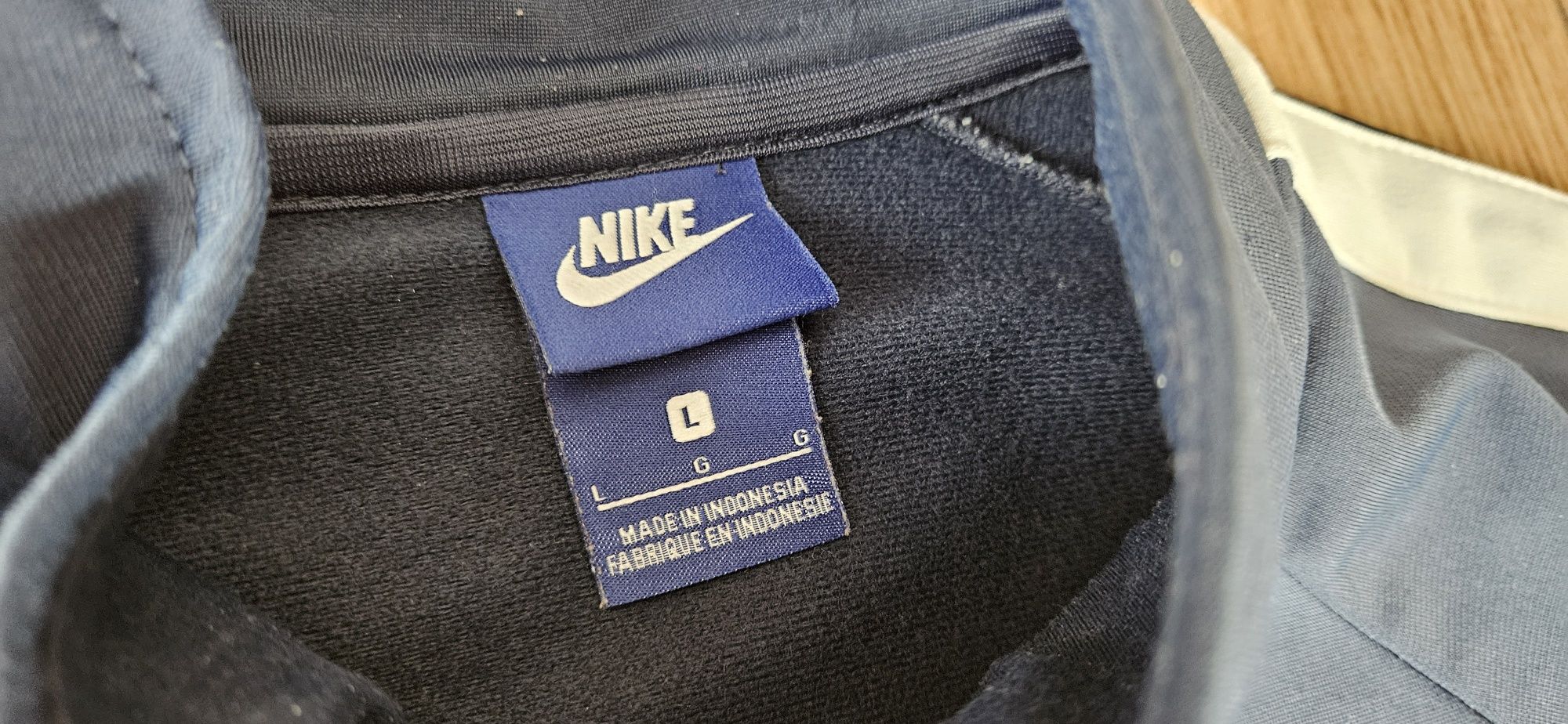 Granatowy dres Nike rozmiar L na wzrost 178/182 cm