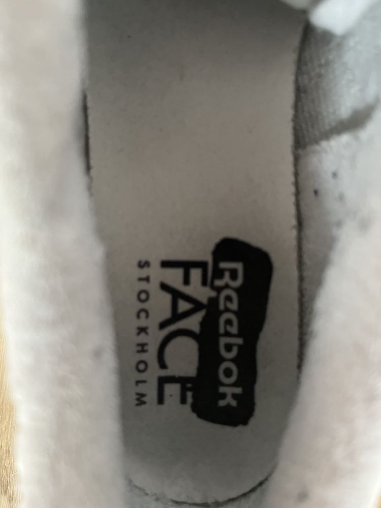 Reebok Classic edycja Face Stockholm