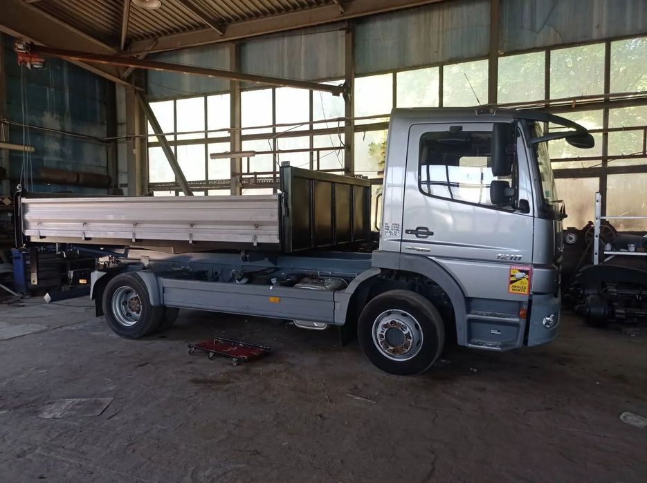 Mercedes-Benz Atego 1218  Wywrotka+miejsce na HDS