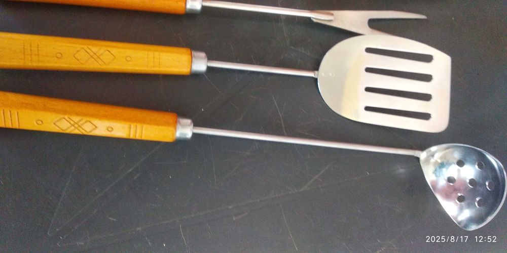 Столові прибори з дерев"яними ручками СРСР