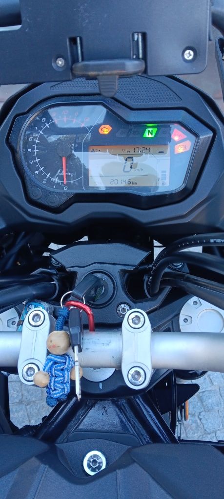 Benelli trk 502 como nova