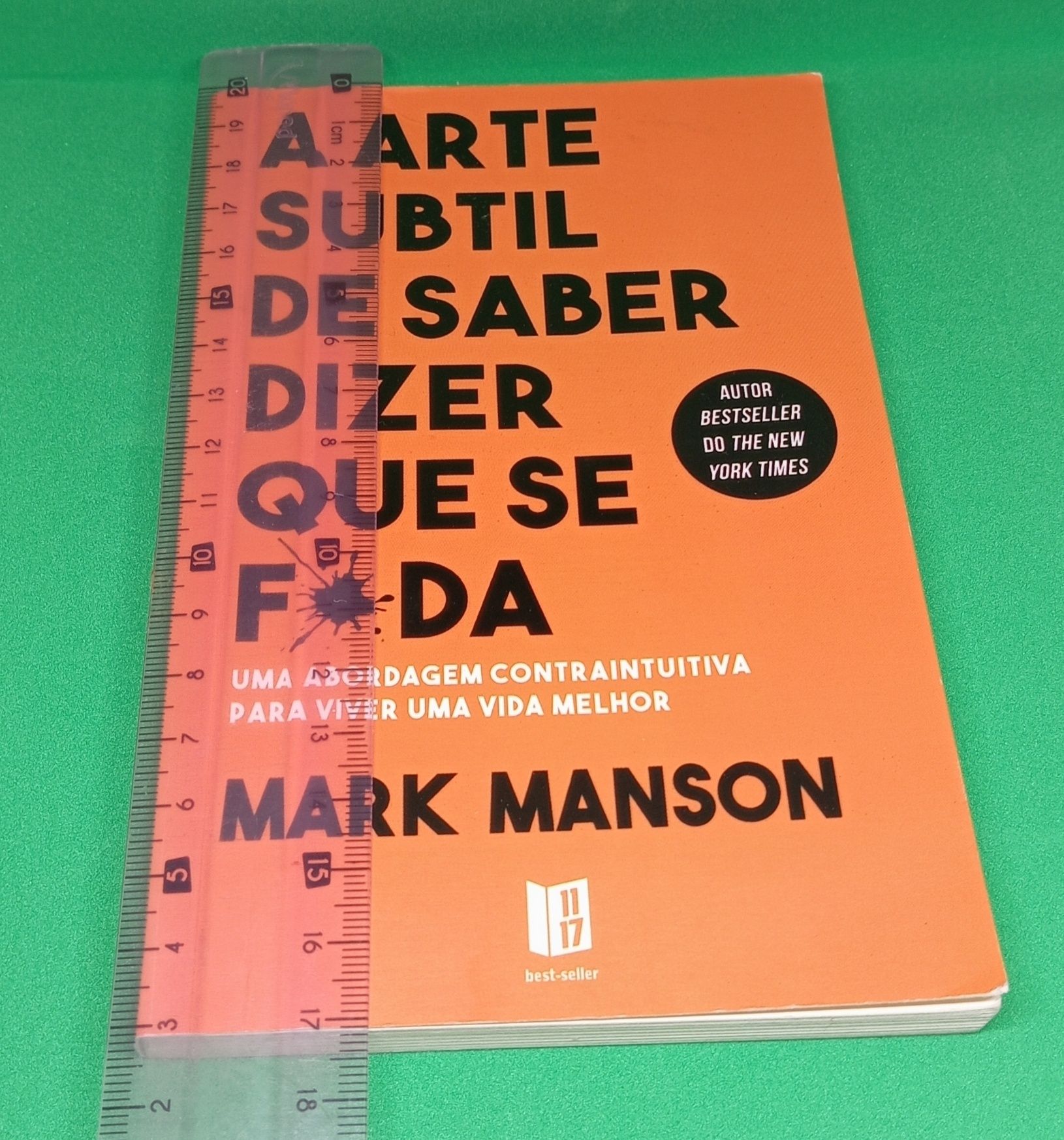 Livro "A Arte Subtil de dizer que se .."