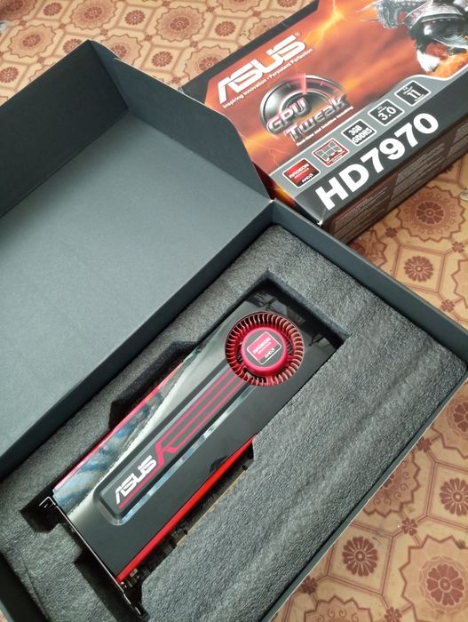 Видеокарта Radeon 7970 3gb GDDR5