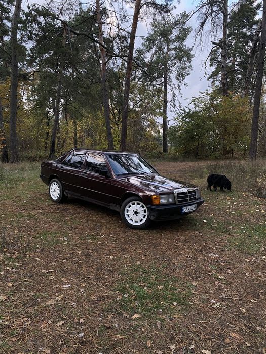 Продам Мерседес 190