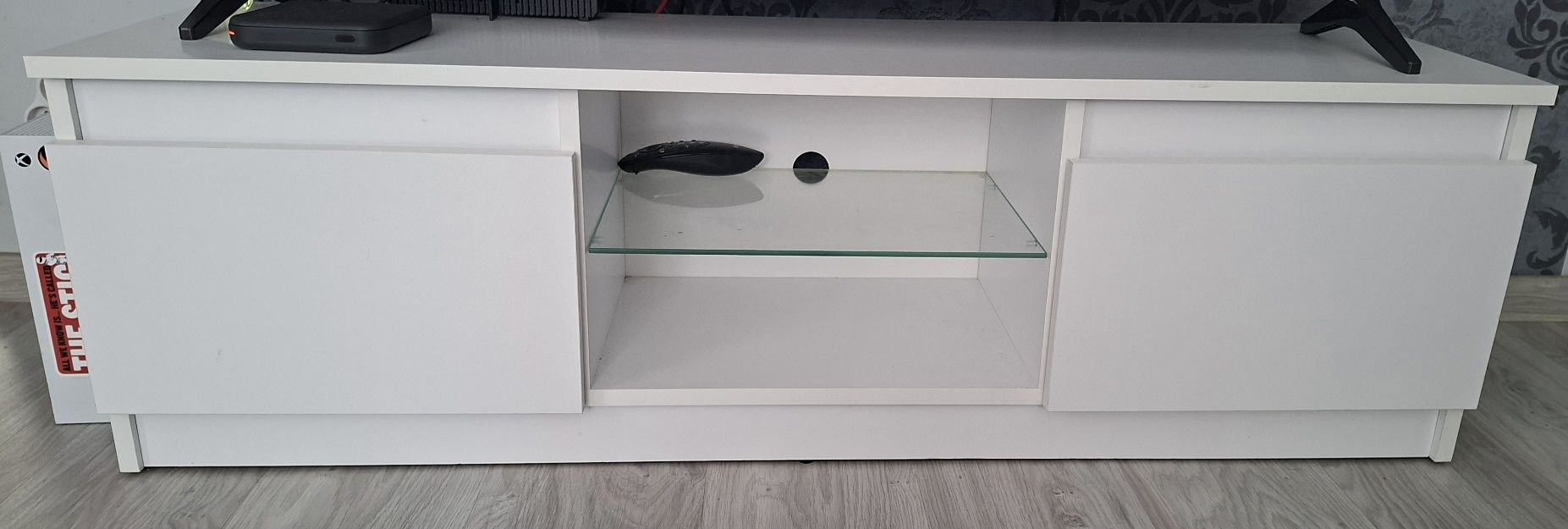 Szafka rtv pod tv