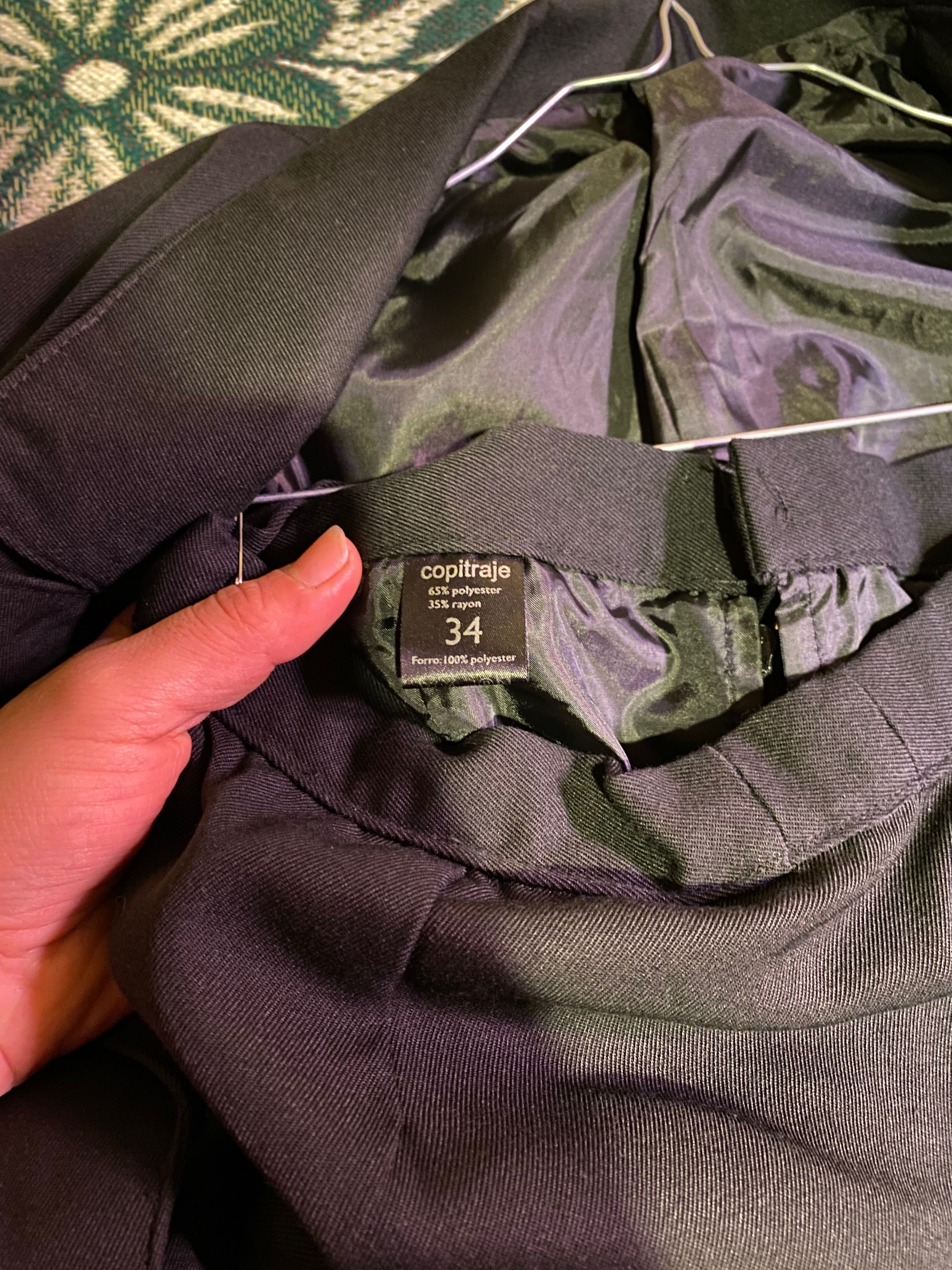 Traje Académico Feminino de Leiria / Peniche