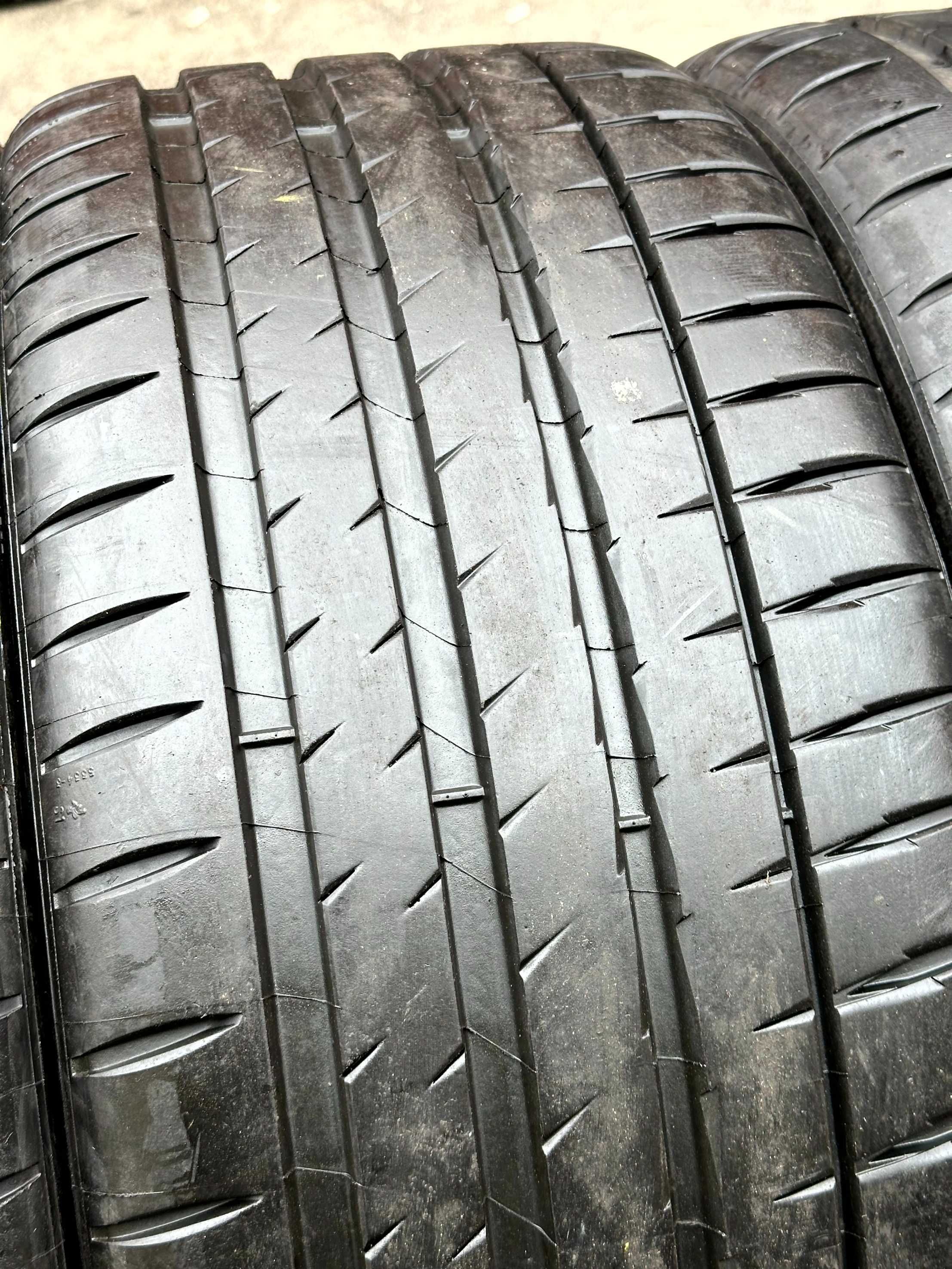 Шины БУ 235 35 R 20 Michelin Pilot Sport 4S TO Резина комплект