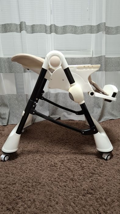 Стільчик для годування Carrello Stella Light Beige, годувальне крісло