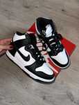 Czarne buty sportowe Nike Dunk High – rozmiar 38 (24 cm)