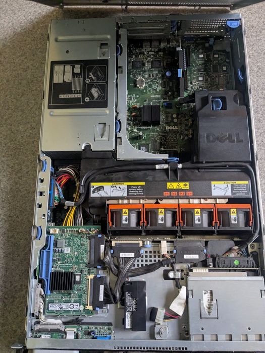 Сервер Dell PowerEdge 2950