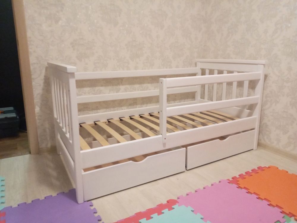 Детская кроватка,Новая,ольха-дерево, мебель деревянная,купить кровать