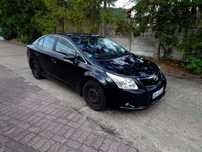 Toyota Avensis Bogata wersja Serwisowana tylko w ASO Do poprawek lakeirnicznych