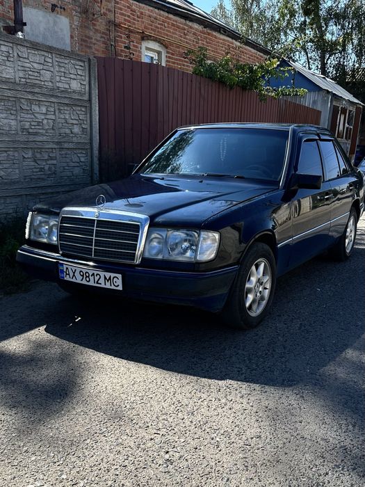 Продам Mercedes w124