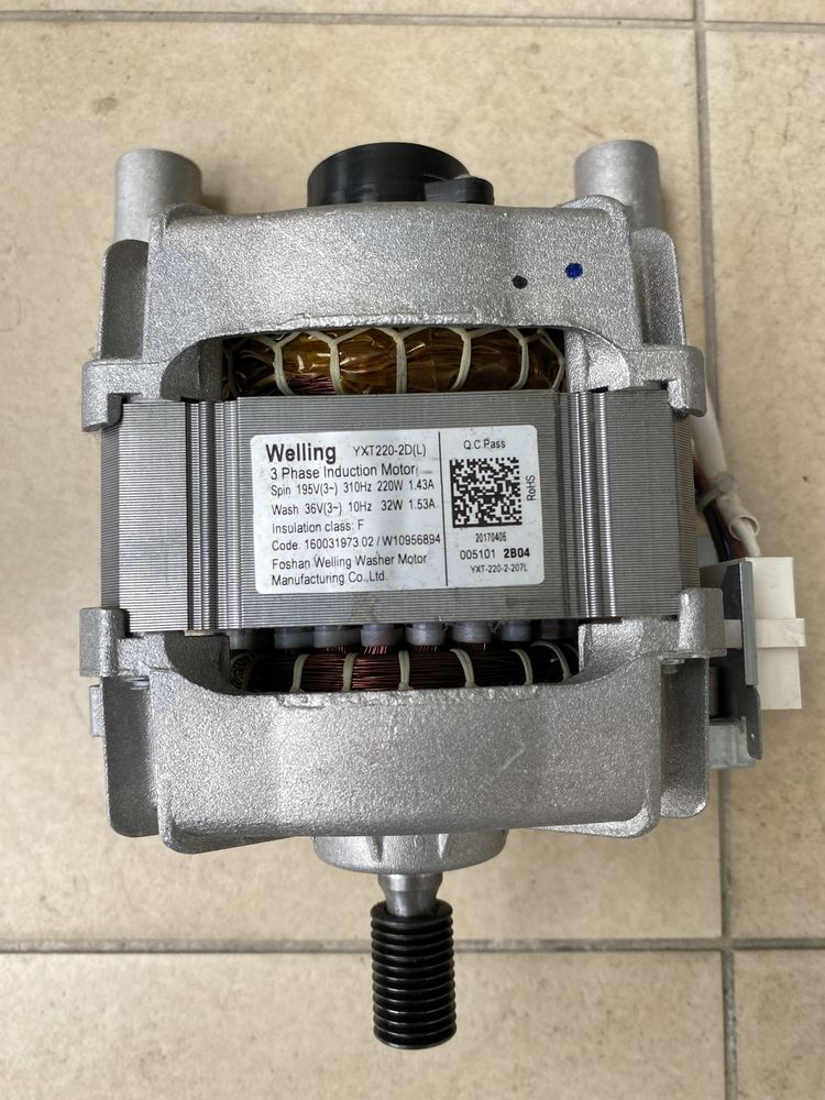 Silnik indukcyjny pralki Whirlpool FWG71284W inne części