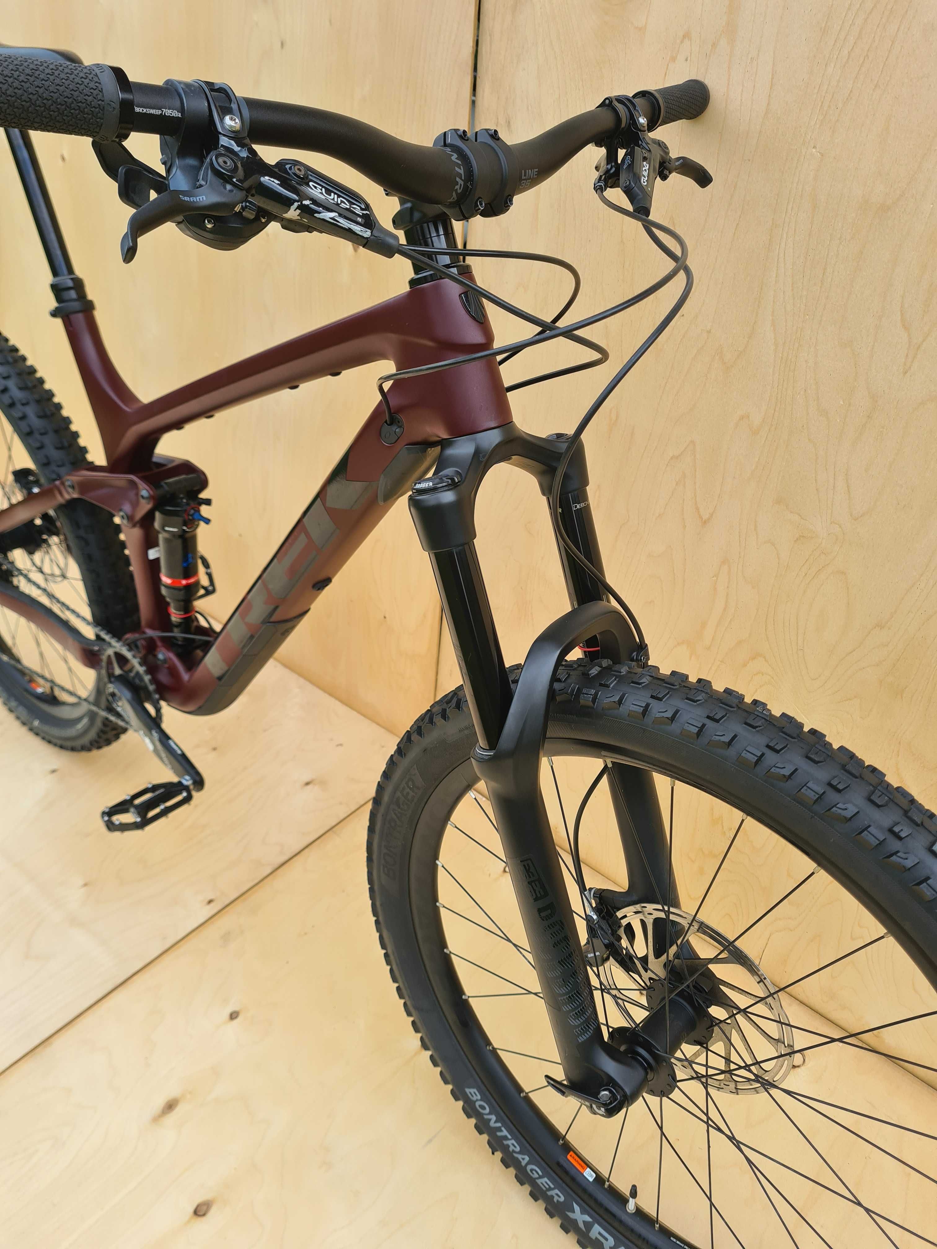 MEGA Trek Remedy 9.7 Carbon L Matte Cobra Black rower enduro jibber !