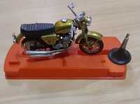 Miniatura antiga de mota Guiloy Honda