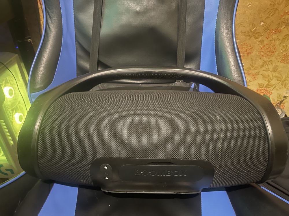 Колонка Jbl boombox