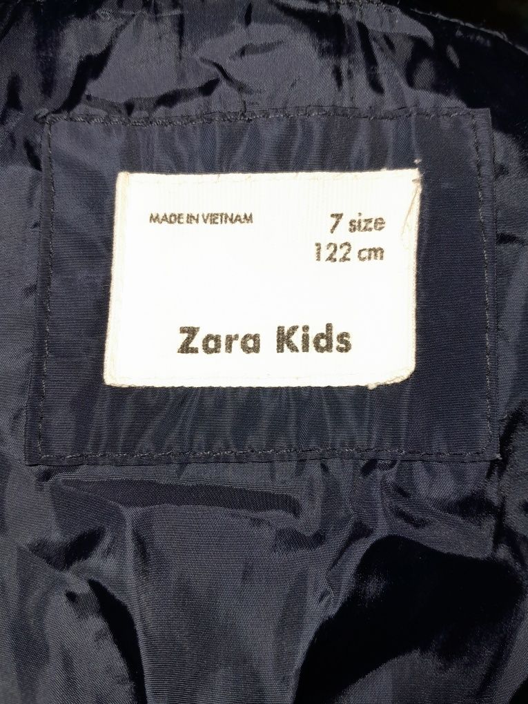 Куртка Zara 122р