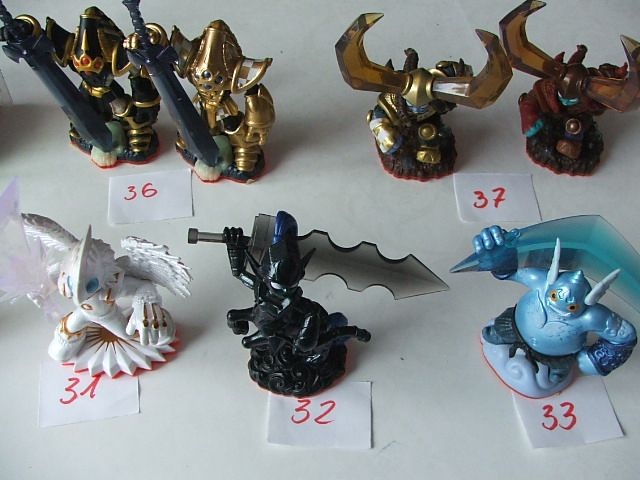 Trap Team -10% figurki Skylanders kolekcja na półkę