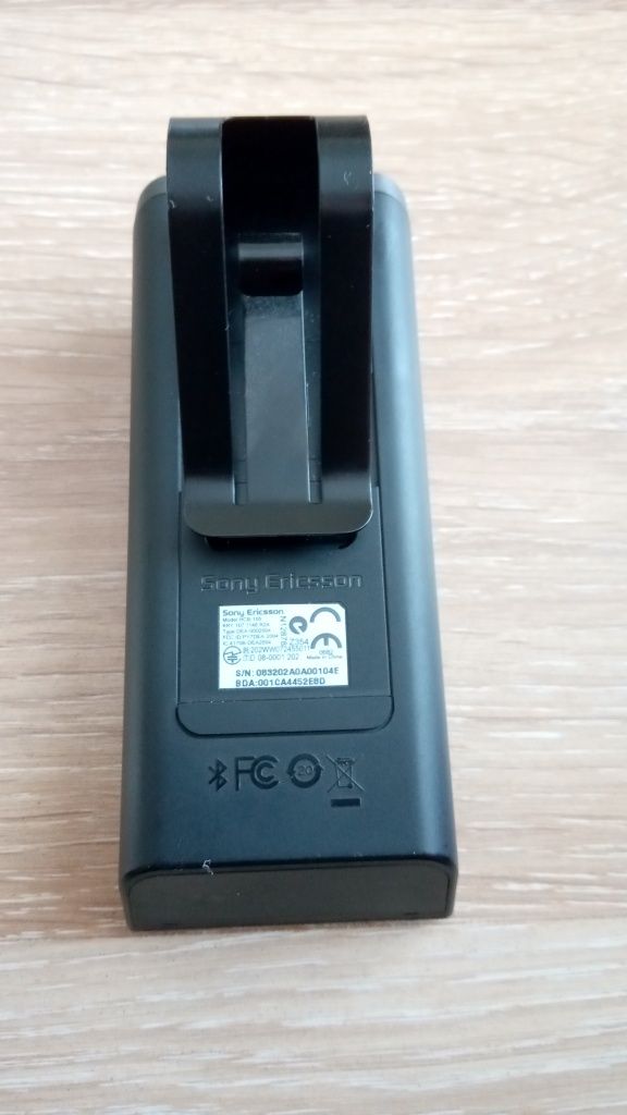 Zestaw głośnomówiący Bluetooth Sony Ericsson HCB-105