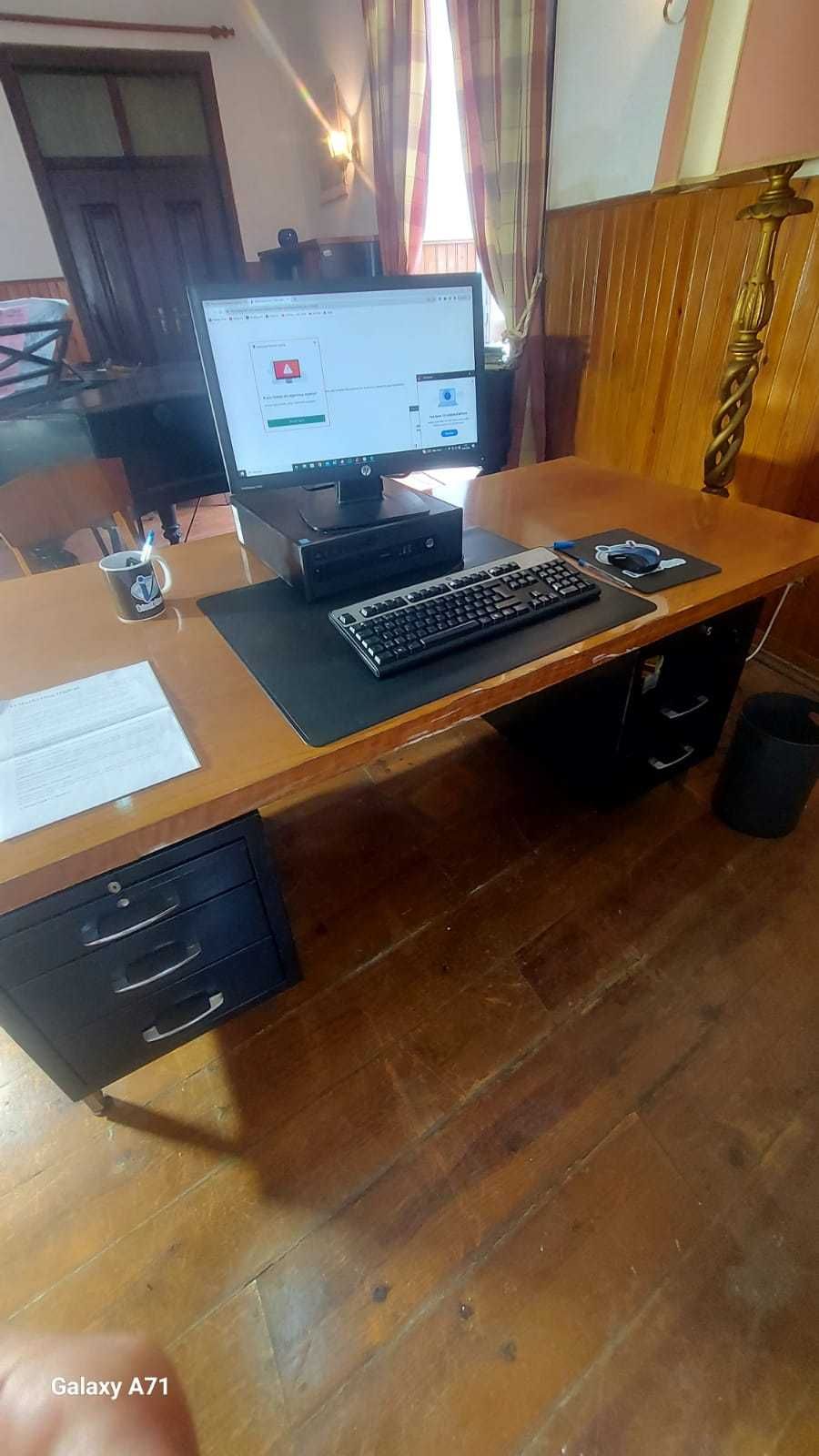 Computador i7 HP Desktop + Monitor 17 Polegadas + Rato + Teclado