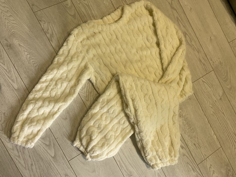 Крутезний домашній костюм