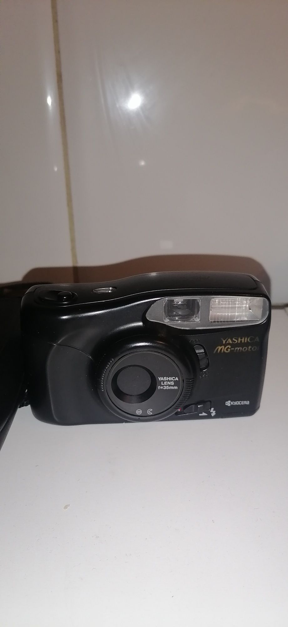 Máquina fotográfica vintage de rolo