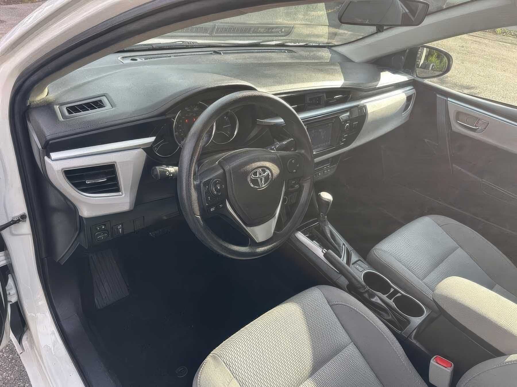 2016 Toyota Corolla LE Premium