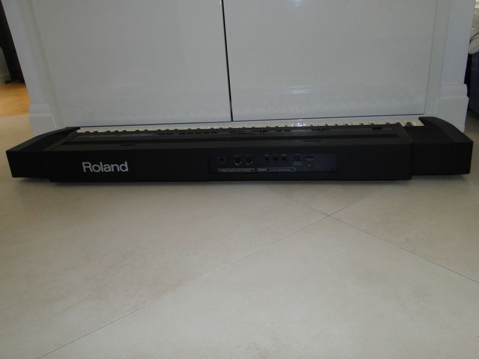 Super Piano Cyfrowe ROLAND EP-7E.Piękne Brzmienie.Wbudowane Głośniki