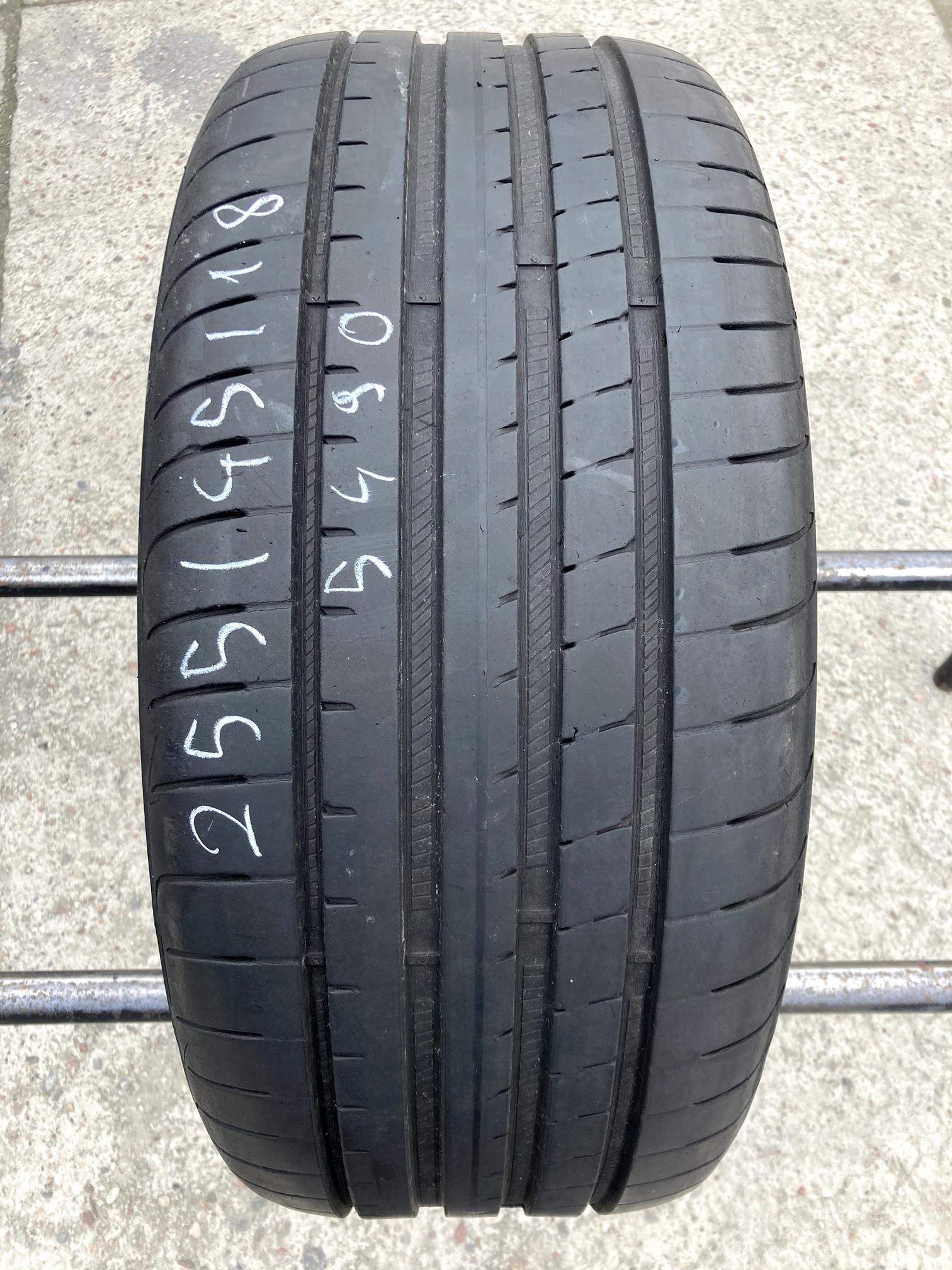 255/45/18 Goodyear Eagle F1 Asymmetric 3 103Y