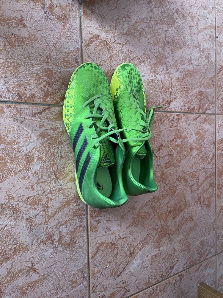 Chuteiras e sapatilhas de futebol de salao